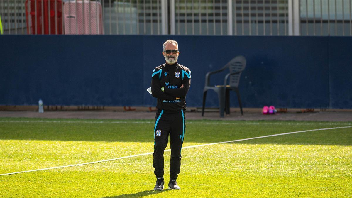 Álvaro Cervera, en un entrenamiento en la Ciudad Deportiva Javier Pérez.