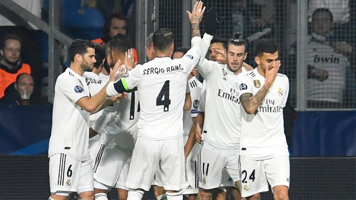 Los jugadores del Real Madrid celebrando uno de los goles