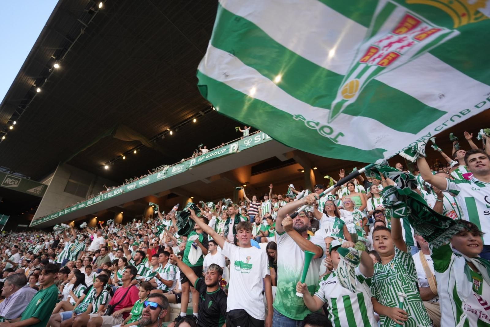 Córdoba CF-Barcelona Atlétic | La afición cordobesista, en imágenes
