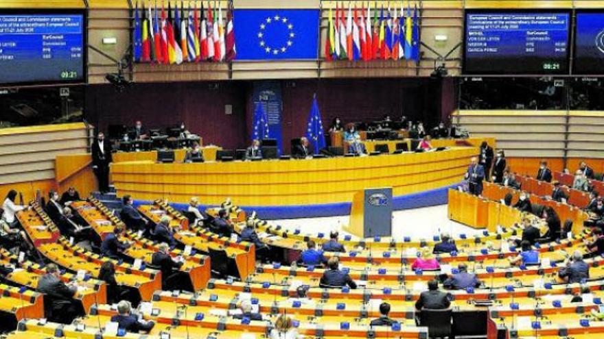 La Comisión Europea deplora el recorte presupuestario de los 27