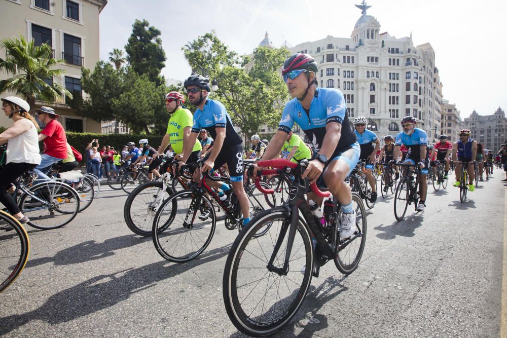 Manifestación ciclista en València