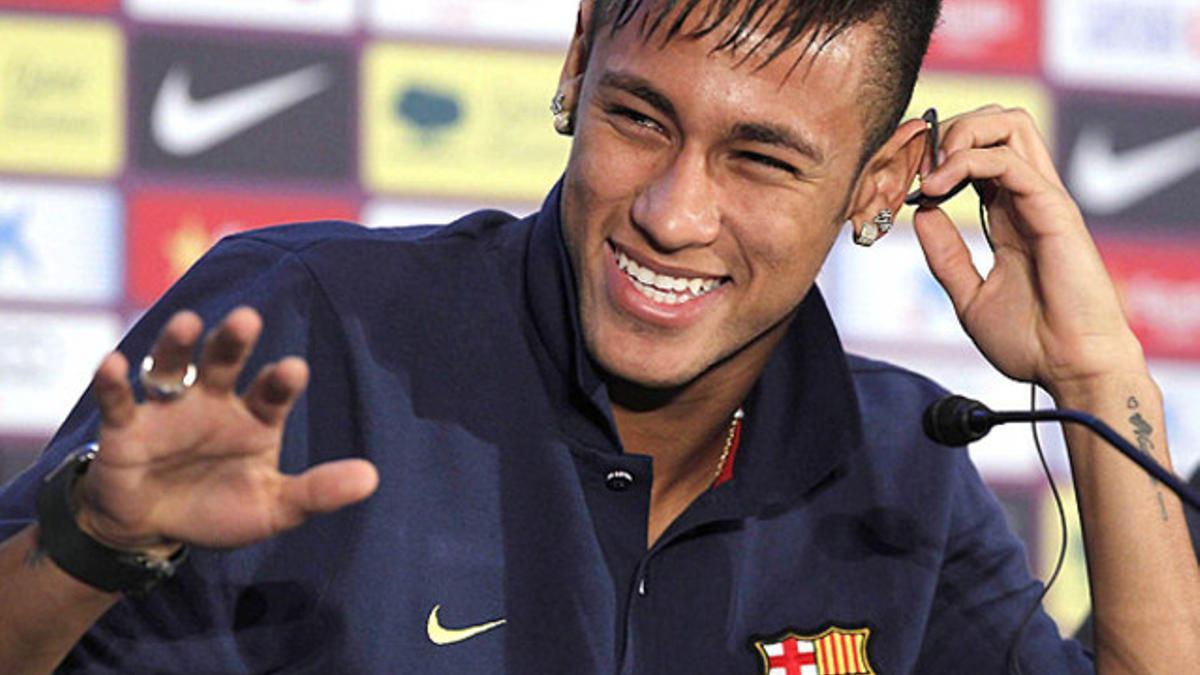 Neymar, durante la rueda de prensa tras su presentación oficial en el Camp Nou