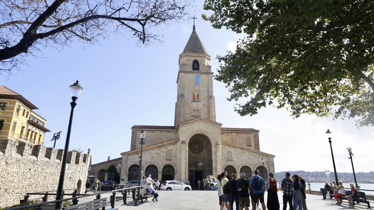 La iglesia de San Pedro.