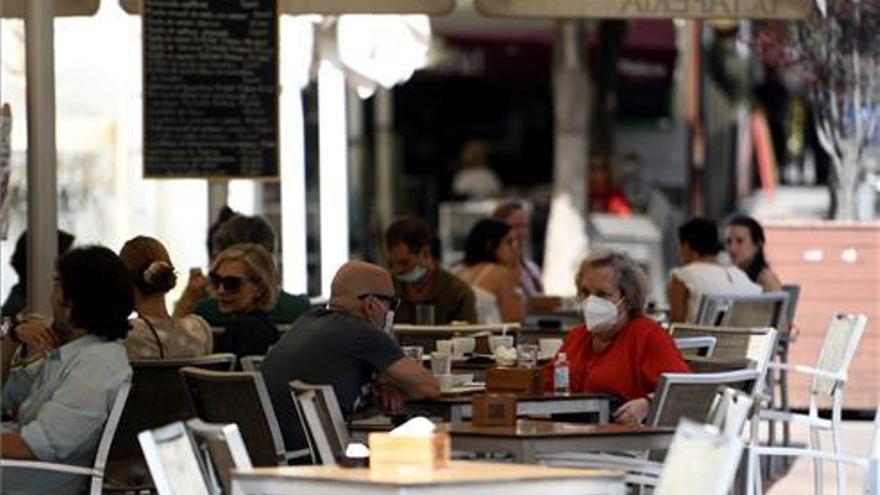 El verano deja un 16% menos de afiliados en hostelería en Castellón