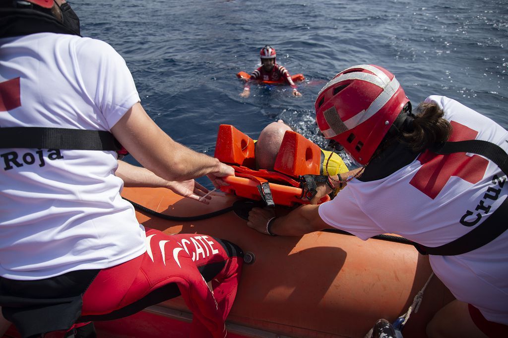 Simulacro rescate Salvamento Marítimo y cruz roja