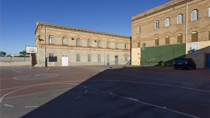 Edificarán el nuevo polideportivo en el patio del colegio de Carmelitas