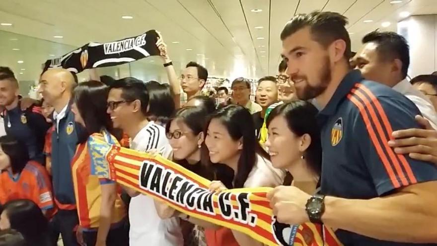 El Valencia CF llega a Singapur