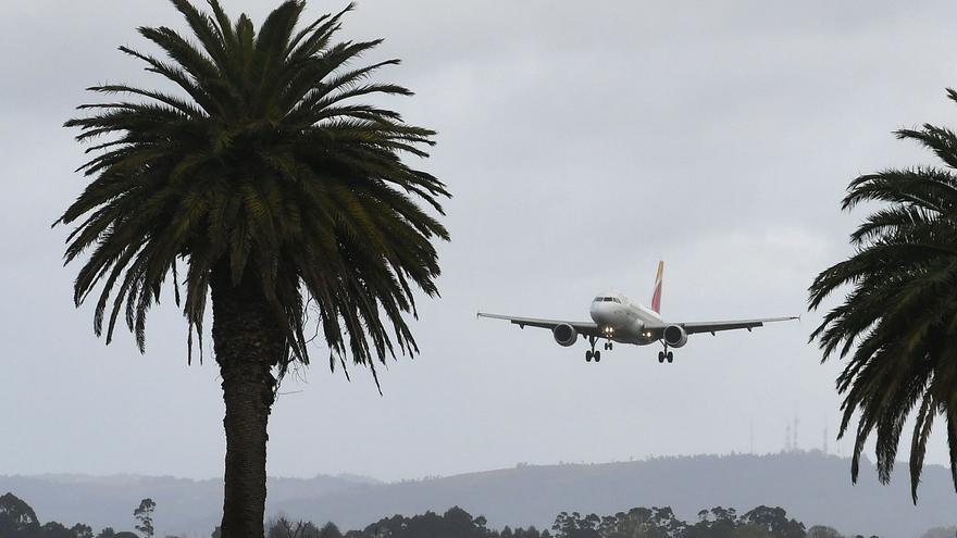 Vuelos con retraso en Galicia por el cohete chino fuera de control