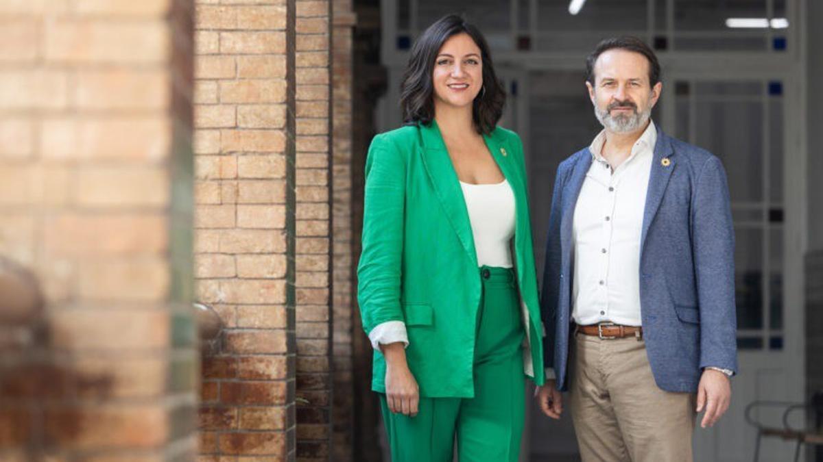 Los portavoces del Partido Verde, Mar González y José Ramón Becerra