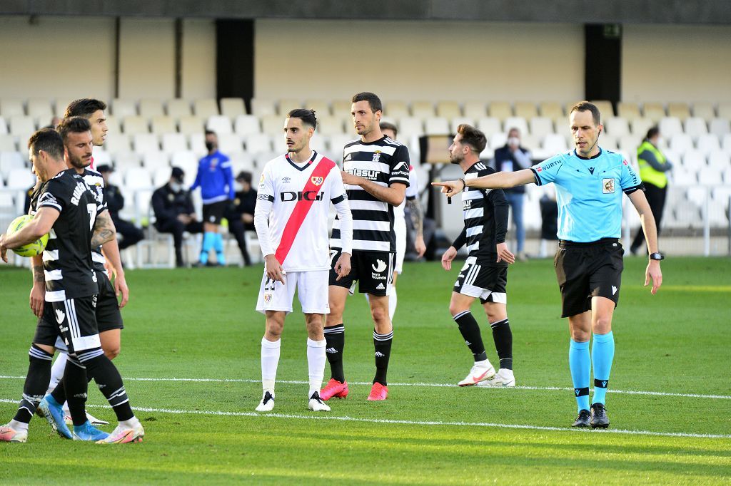 El Cartagena planta cara al Rayo Vallecano