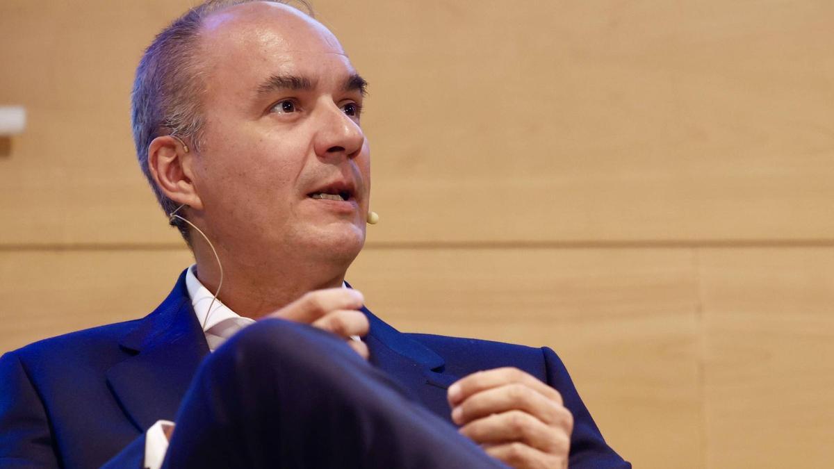 Marcos Lacruz.