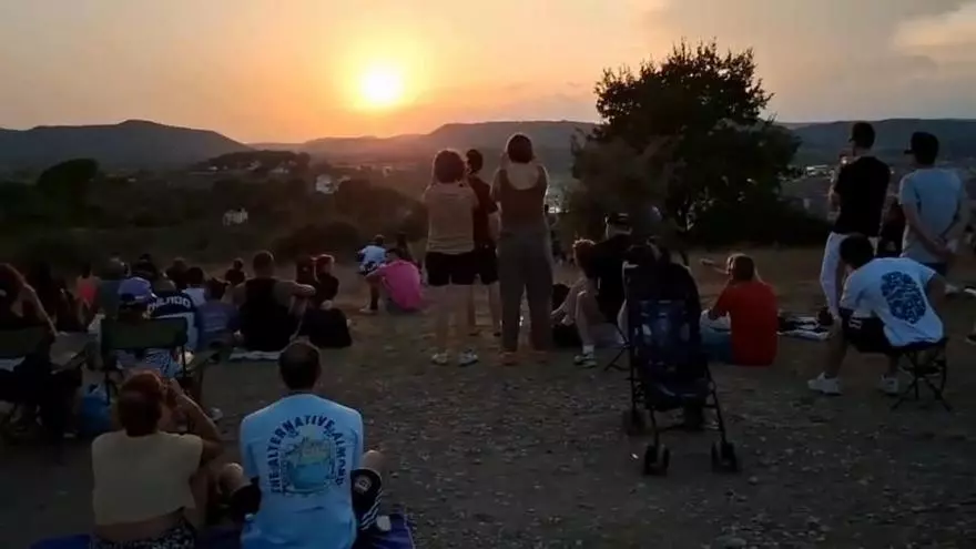 VÍDEO | Així s'ha viscut l'eclipsi solar des de la Torre Santa Caterina de Manresa