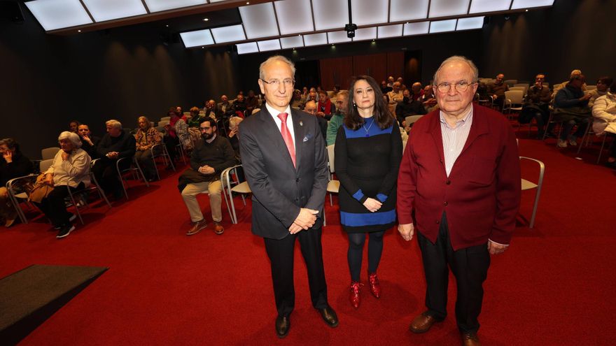 Los &quot;Amigos de Portugal&quot; se dan cita en Oviedo: &quot;Es un país que todavía nos puede enseñar mucho&quot;