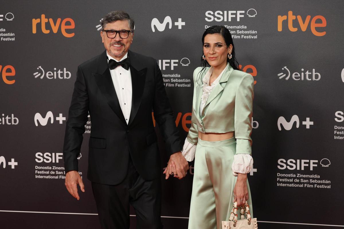 Carlos Bardem y Cecilia Gessa, en la alfombra roja del Festival de cine de San Sebastián.