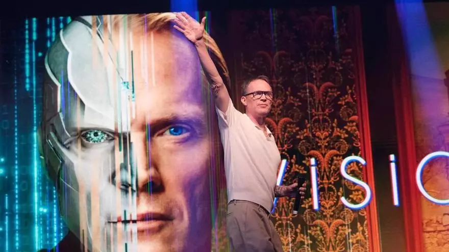 Paul Bettany desvela en Málaga una de las sorpresas de la nueva serie de Marvel: "Aparecerán personajes icónicos"