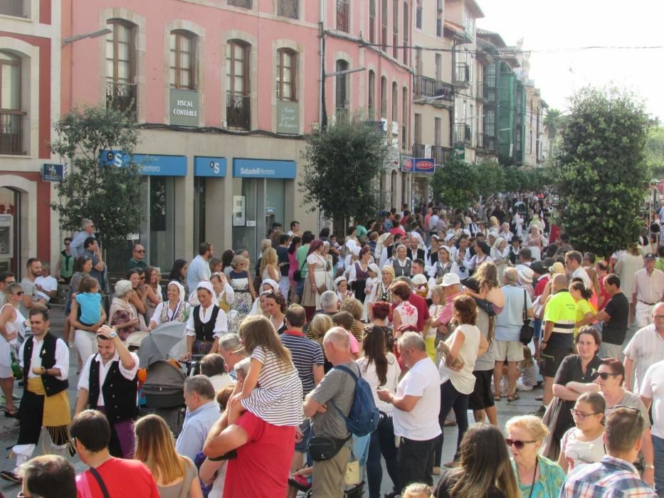 Fiestas del bollo en La Guía, Llanes