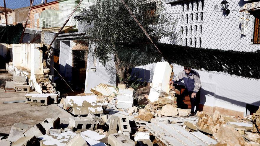 &quot;Llamé cinco veces al 112 alertando de que la balsa iba a reventar y no vino nadie&quot;