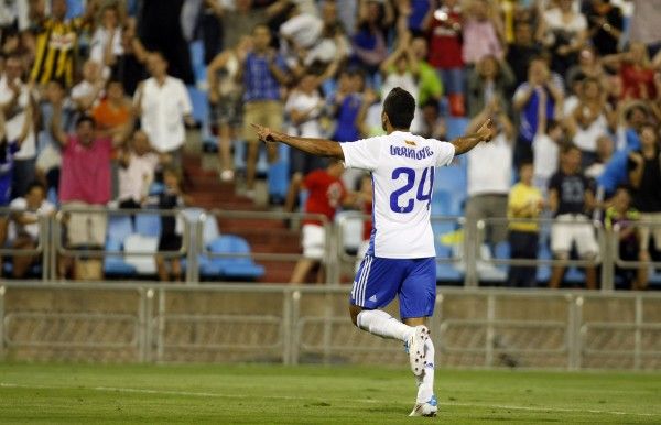 El Real Zaragoza logra el trofeo 'Carlos Lapetra' en la tanda de penaltis