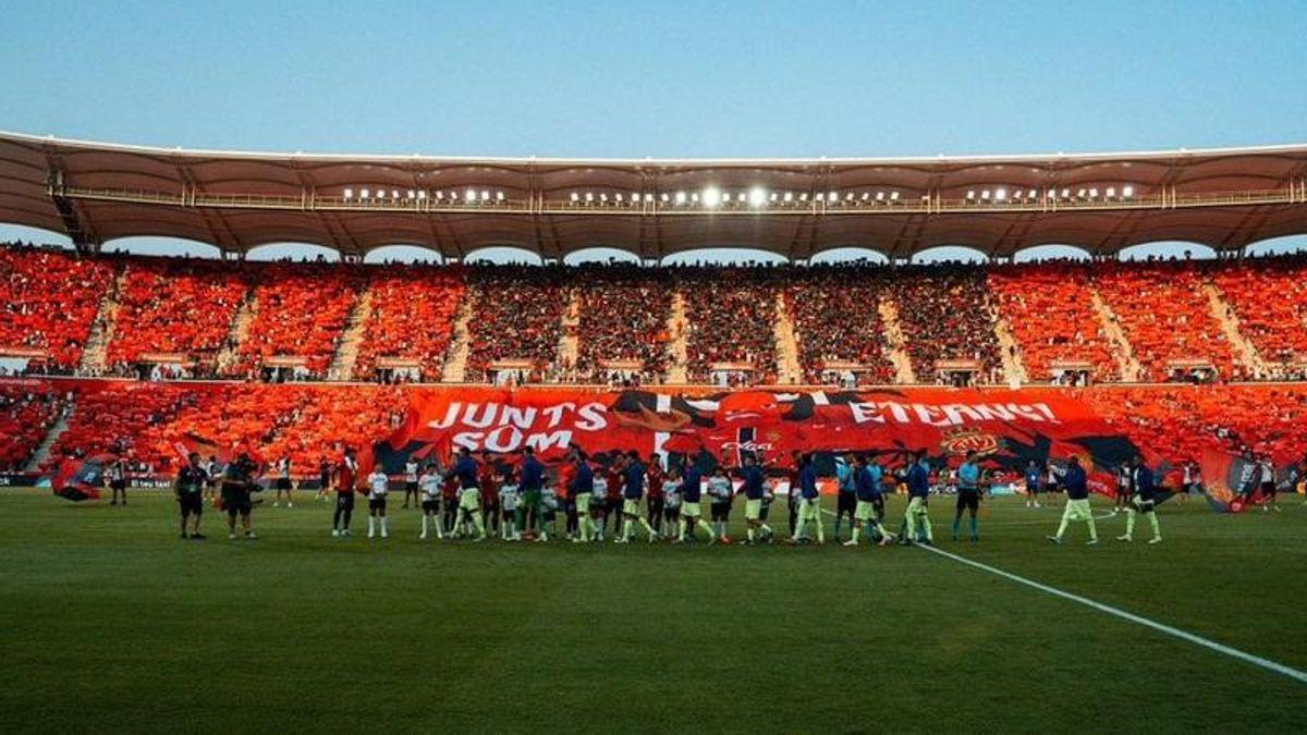 Ambiente de Son Moix en la primera jornada frente al Barcelona.