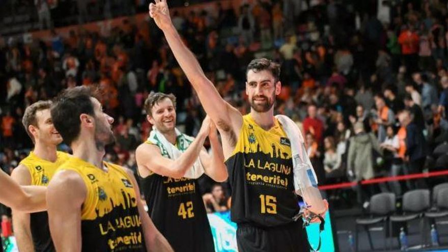 Joan Sastre renueva por dos temporadas con La Laguna Tenerife