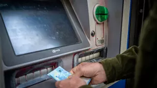 No todos cobrarán el paro el mismo día en agosto 2025 en Galicia: esta es la fecha según tu banco