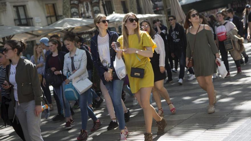 España cierra 2017 con un récord de 81,8 millones de turistas extranjeros, un 8,6% más