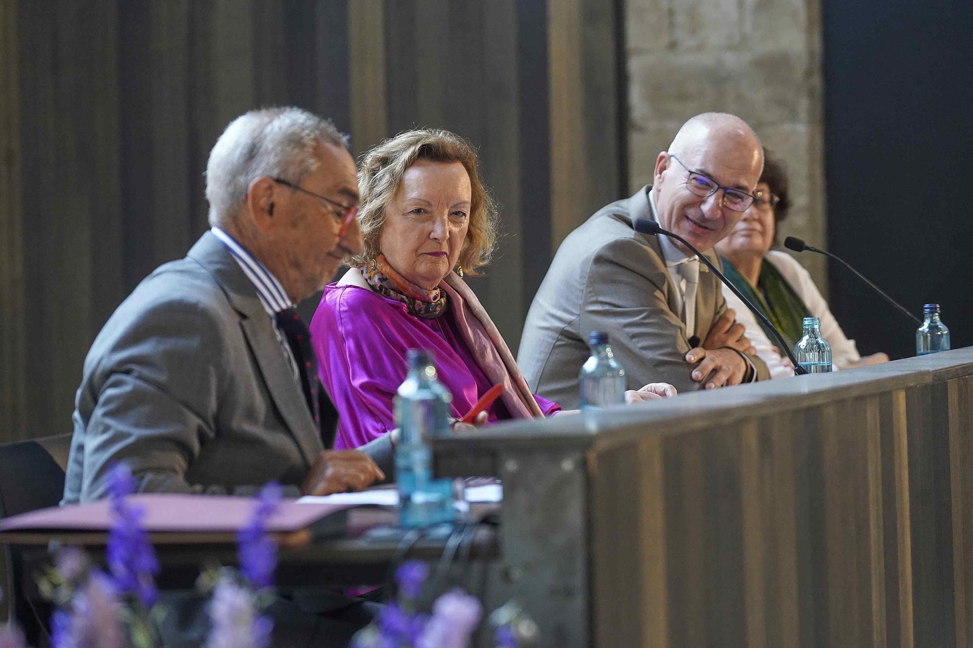 La metgessa Carme Valls Llobet, investida doctora honoris causa per la Universitat de Girona