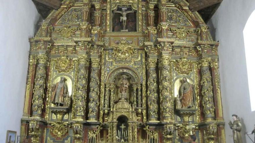 Retablo de la iglesia de Santa Colomba de las Carabias.