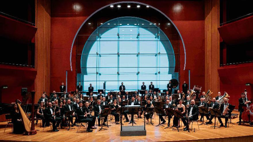 Formación de la Gran Canaria Wind Orchestra, en la sala sinfónica del Auditorio Alfredo Kraus.