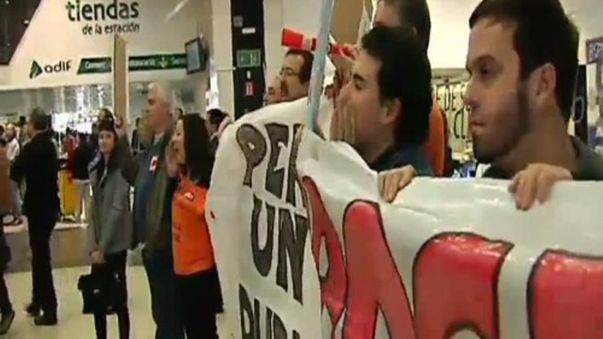 Las protestas salpican la inauguración del AVE a Figueras