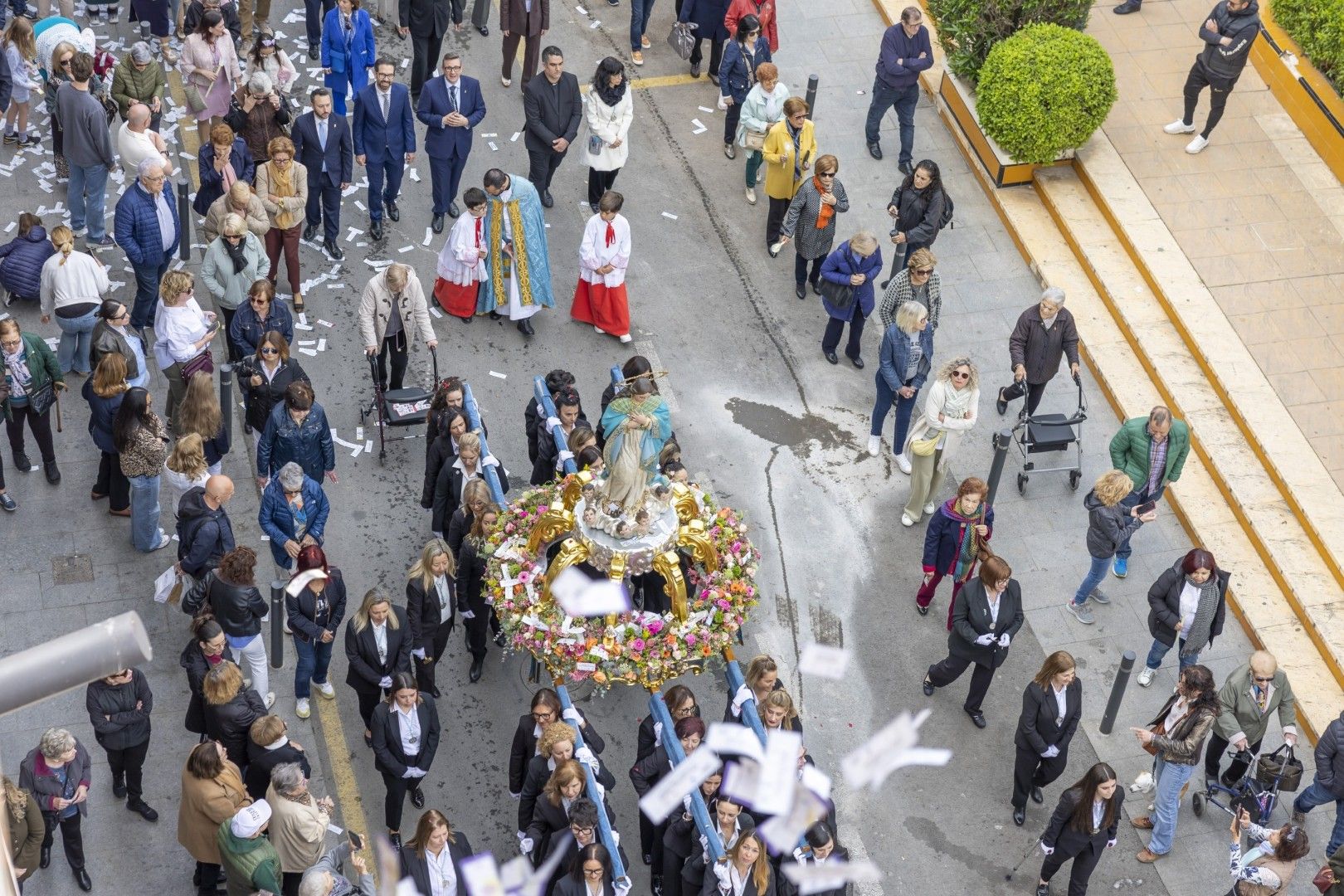 Las imágenes de la procesión del Encuentro del Domingo de Resurrección en Torrevieja