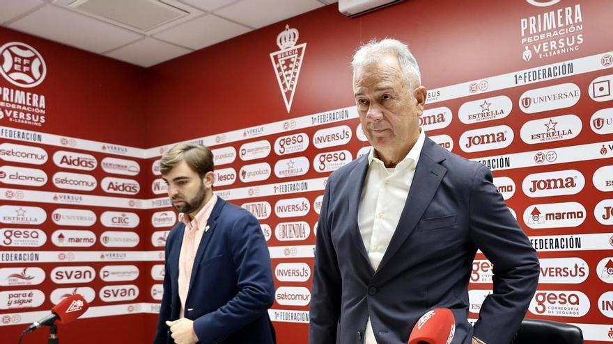 El Real Murcia sigue enredado en el círculo vicioso de Felipe Moreno