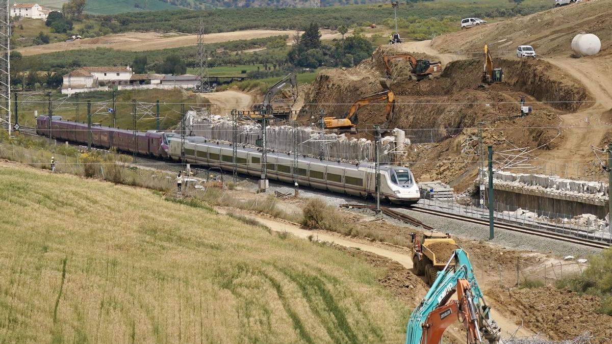 Adif reabrirá la segunda vía de alta velocidad en Álora este 17 de julio