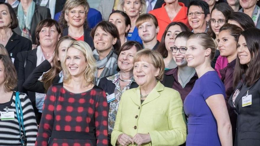 Alemania quiere que las mujeres cobren igual que los hombres