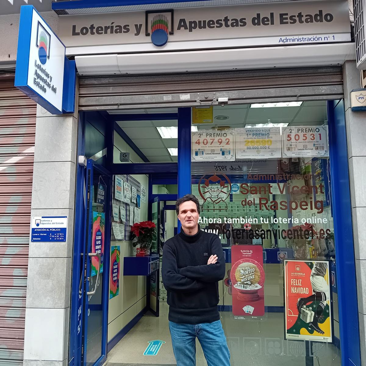 Juan María Lorente, gerente de la administración Manuel de Falla de San Vicente