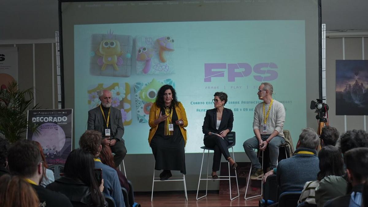 Una de las charlas en el Festival de la Animación y los Videojuegos.