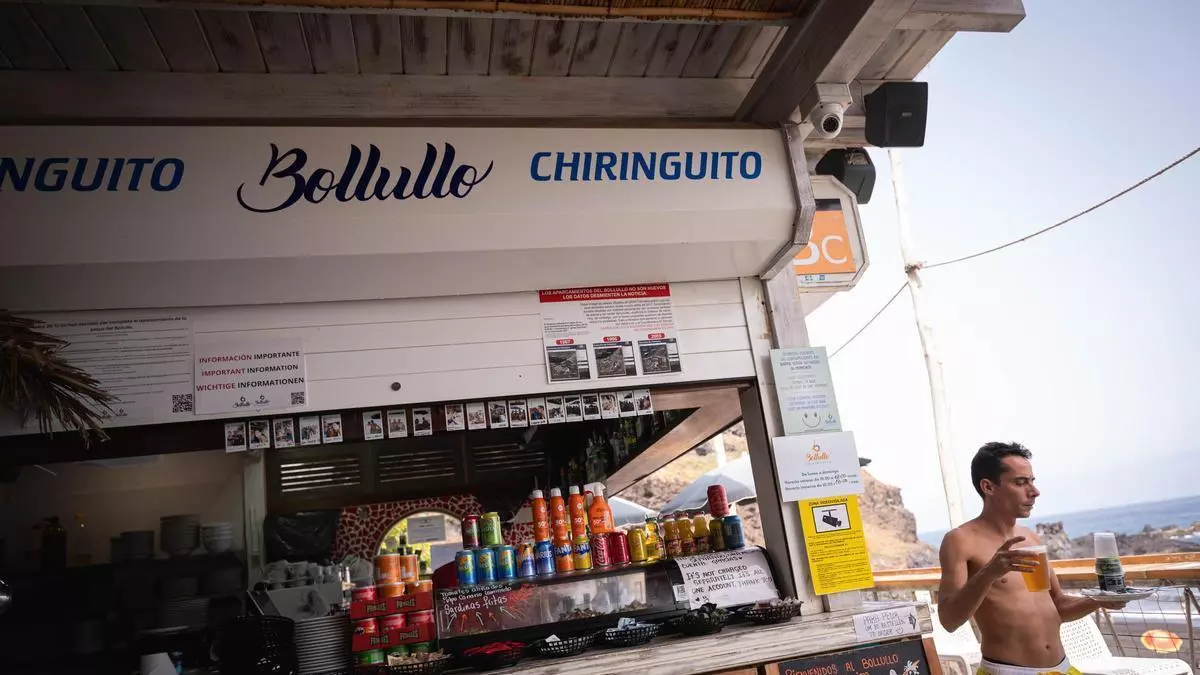 El Bollullo, el chiringuito de La Orotava que resiste al tiempo y a los 'beach clubs'
