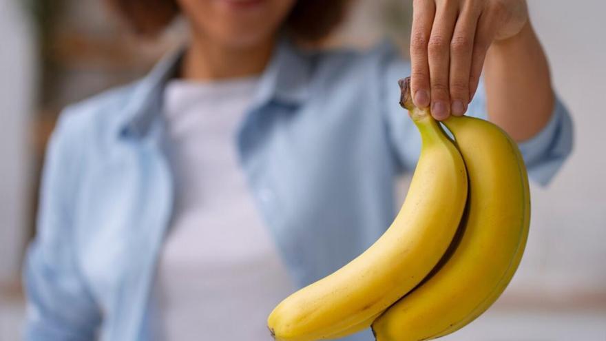 Descobreix si el plàtan que t&#039;estàs menjant és saludable: el color t&#039;ho dirà tot!