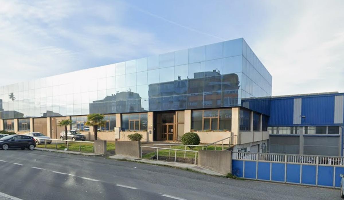 La nave de Carmen Melero Costume en el polígono de Sabón.