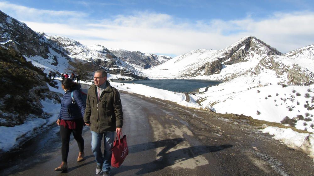 Los Lagos, llenos en Viernes Santo