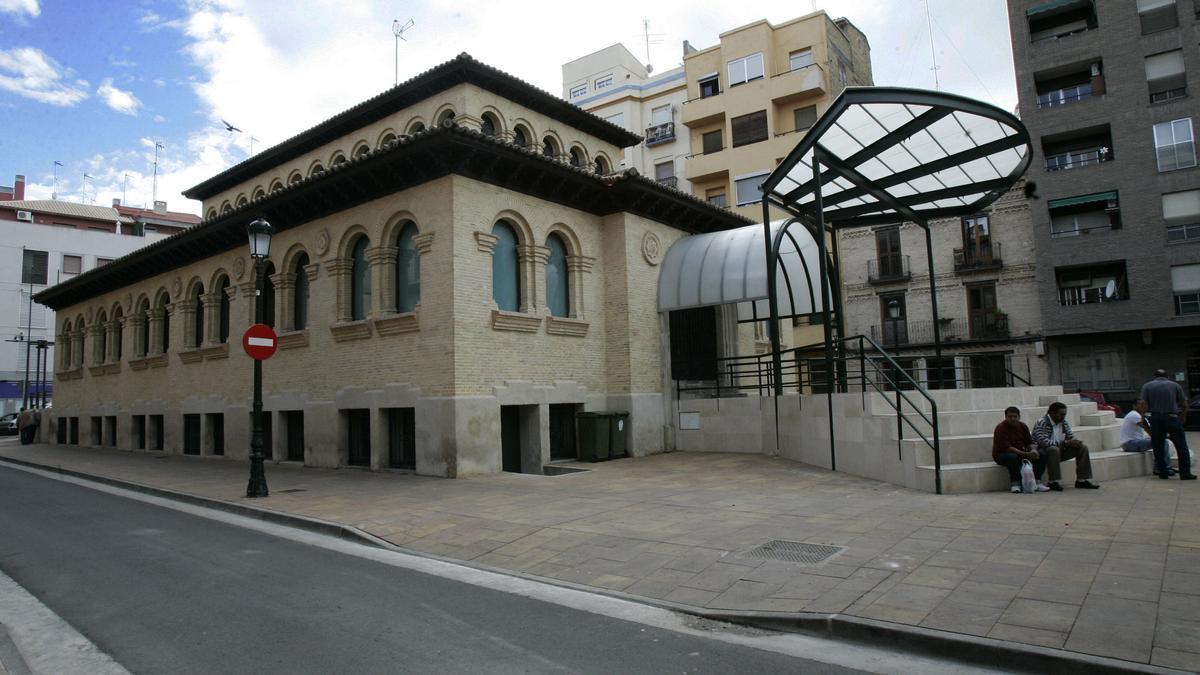 Plaza Santo Domingo de Zaragoza.