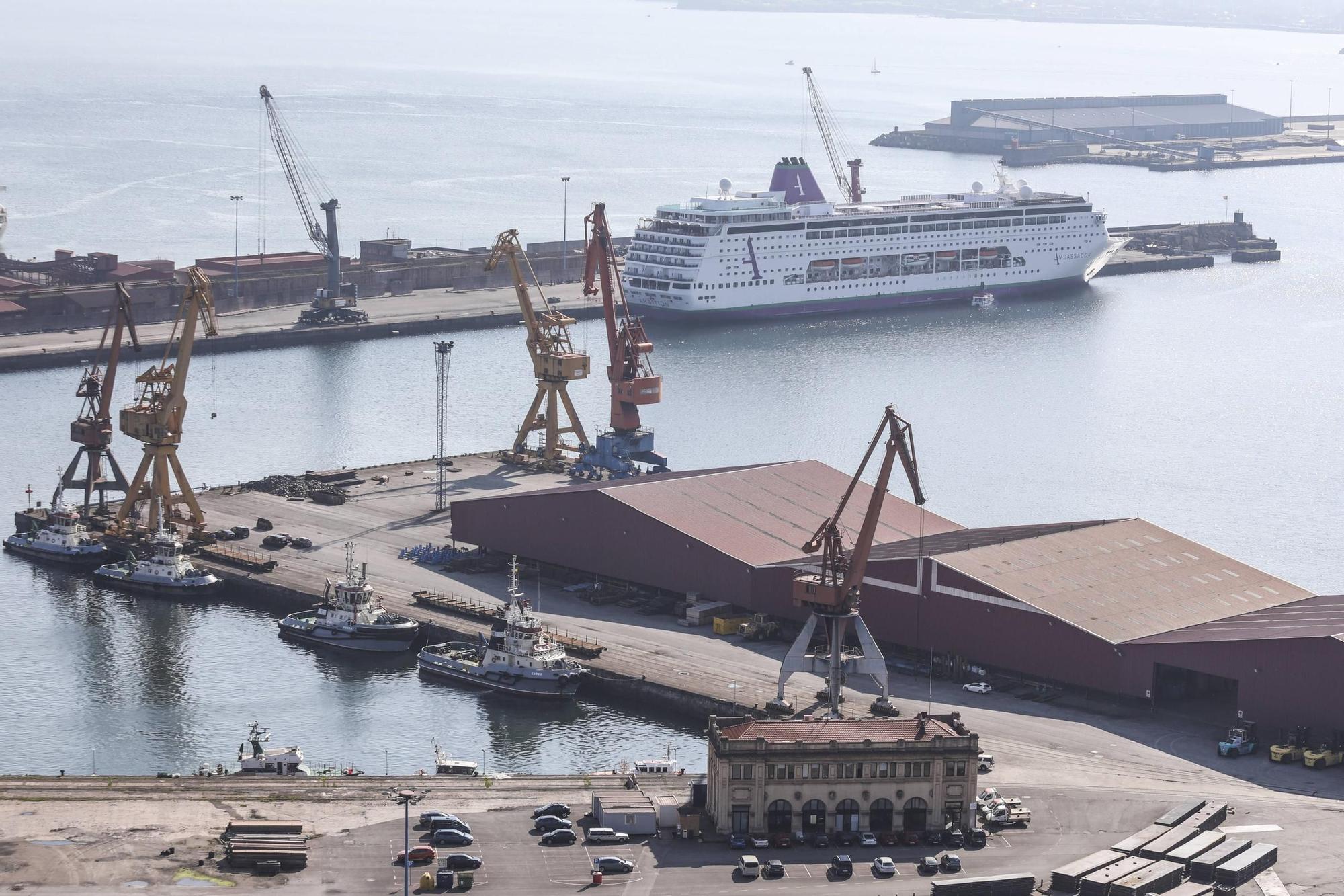 Del pasado al presente: una vista al Oeste de Gijón en imágenes