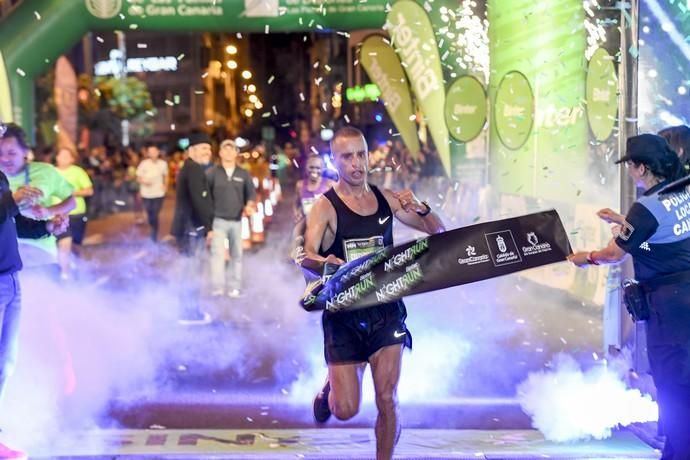 16-11-19 DEPOTES. CALLES DE LA CIUDAD. LAS PALMAS DE GRAN CANARIA. Salida y llegada de la carrera LPA Nigh Run. Fotos: Juan Castro.  | 16/11/2019 | Fotógrafo: Juan Carlos Castro