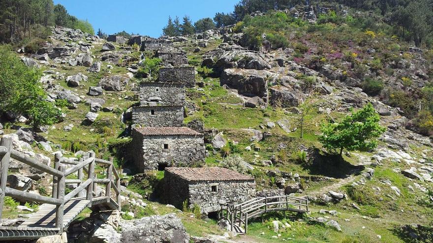 O Folón, un conjunto de molinos único en Europa