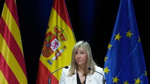 Isabel Perelló, presidenta del TS i del CGPJ, entrega despatxos a 121 nous jutges, al febrer.La presidenta del Tribunal Suprem (TS) i del Consell General del Poder Judicial (CGPJ), Isabel Perelló, durant l’entrega de despatxos als 121 integrants de la nova promoció de jutges | DAVID ZORRAKINO / EUROPA PRESS