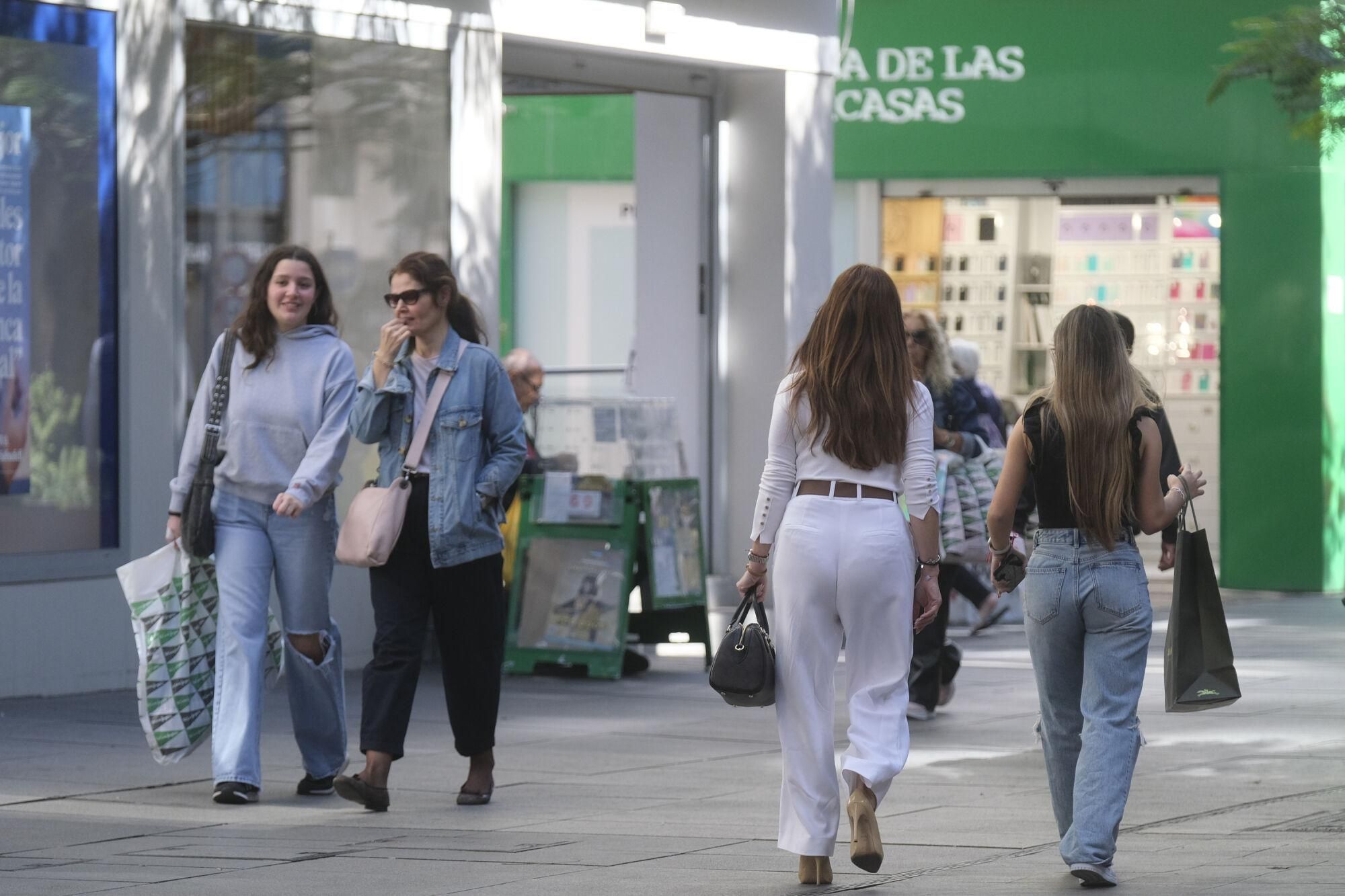 Día de devoluciones y rebajas. 