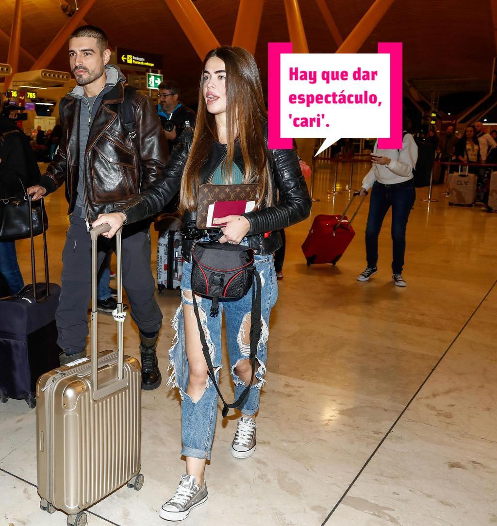 Fabio y Violeta en el aeropuerto de Barajas