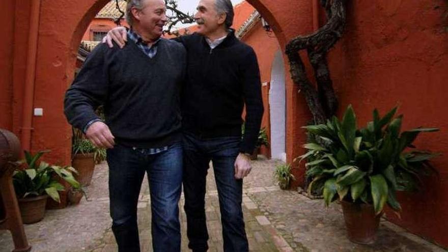 Juan y Medio y Bertín Osborne vuelven a la casa que compartieron