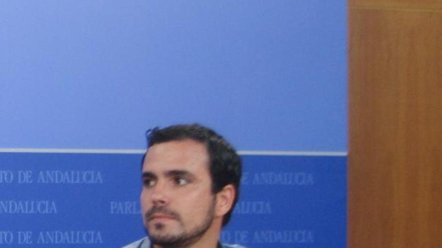 Alberto Garzón, hoy, en una rueda de prensa.