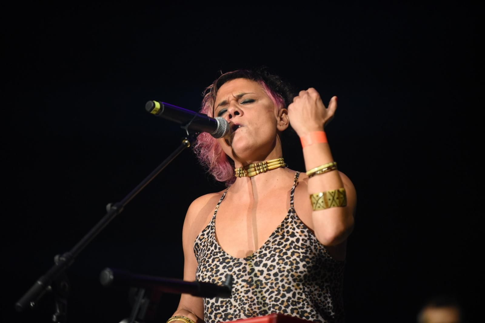 Así ha sido el concierto solidario de los artistas aragoneses en apoyo a Valencia